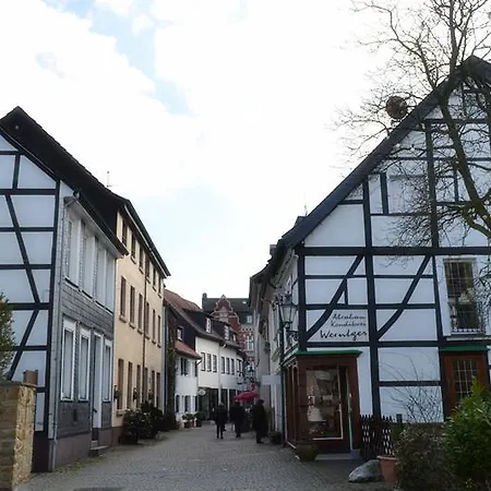 Hohenstein -radweg-messe-baldeneysee Bed and breakfast 2*